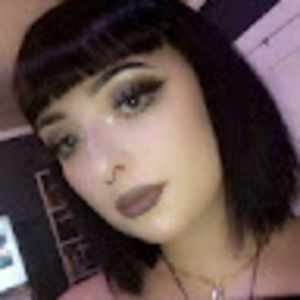 Meet your Posher, Eliza